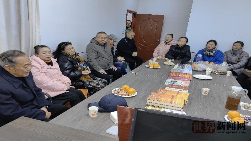 通川区“五老”持续发力把家教家风与精神文明建设结合进行1