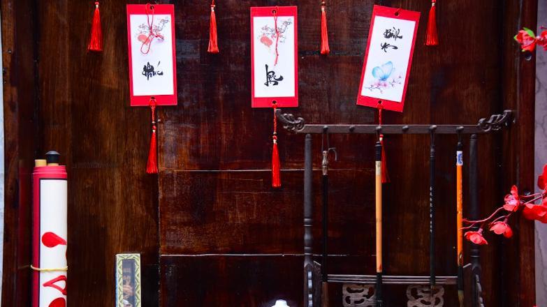 为什么欧美文化很容易输入，而中国的文化却很难输出？