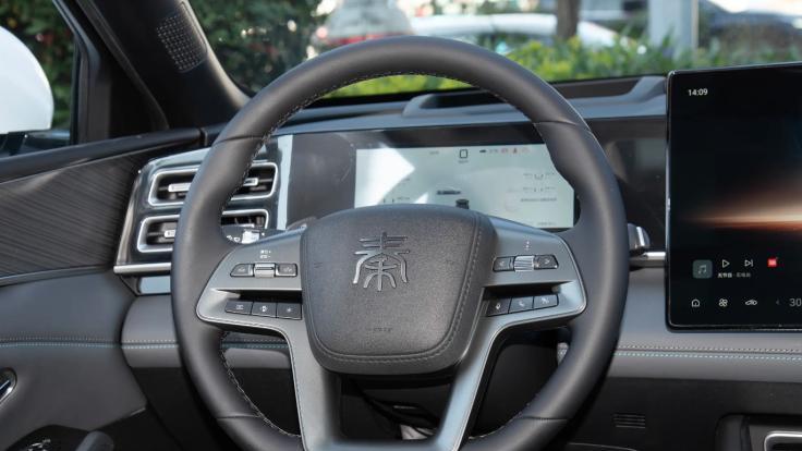 客观评价，试驾秦L DM-i云辇型，行驶质感有提升