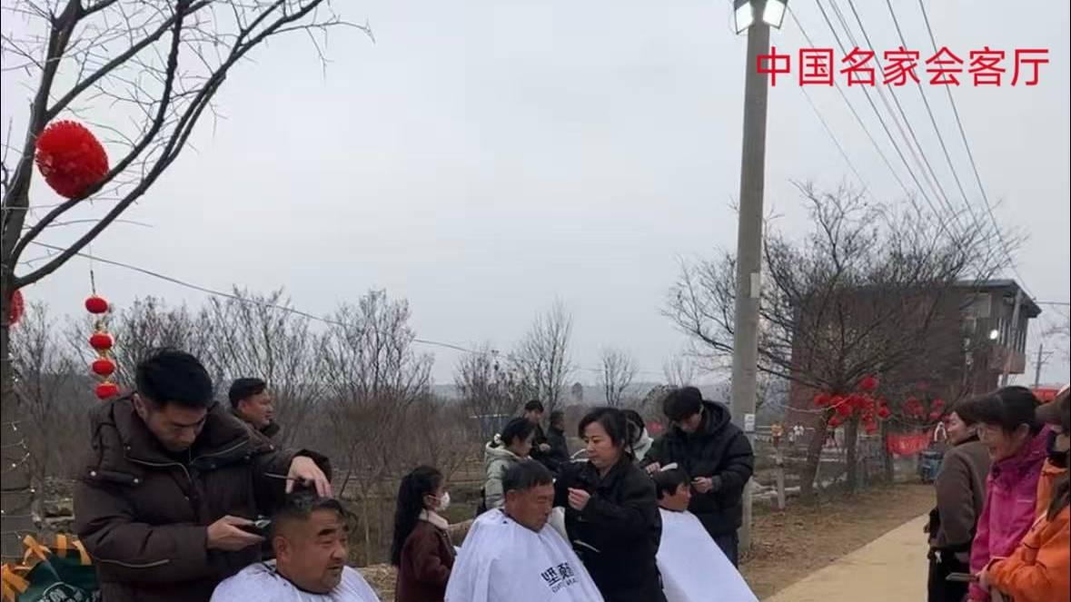 指尖爱心秀颜出 千丝万缕一片情——来安县秀颜造型公益在行动