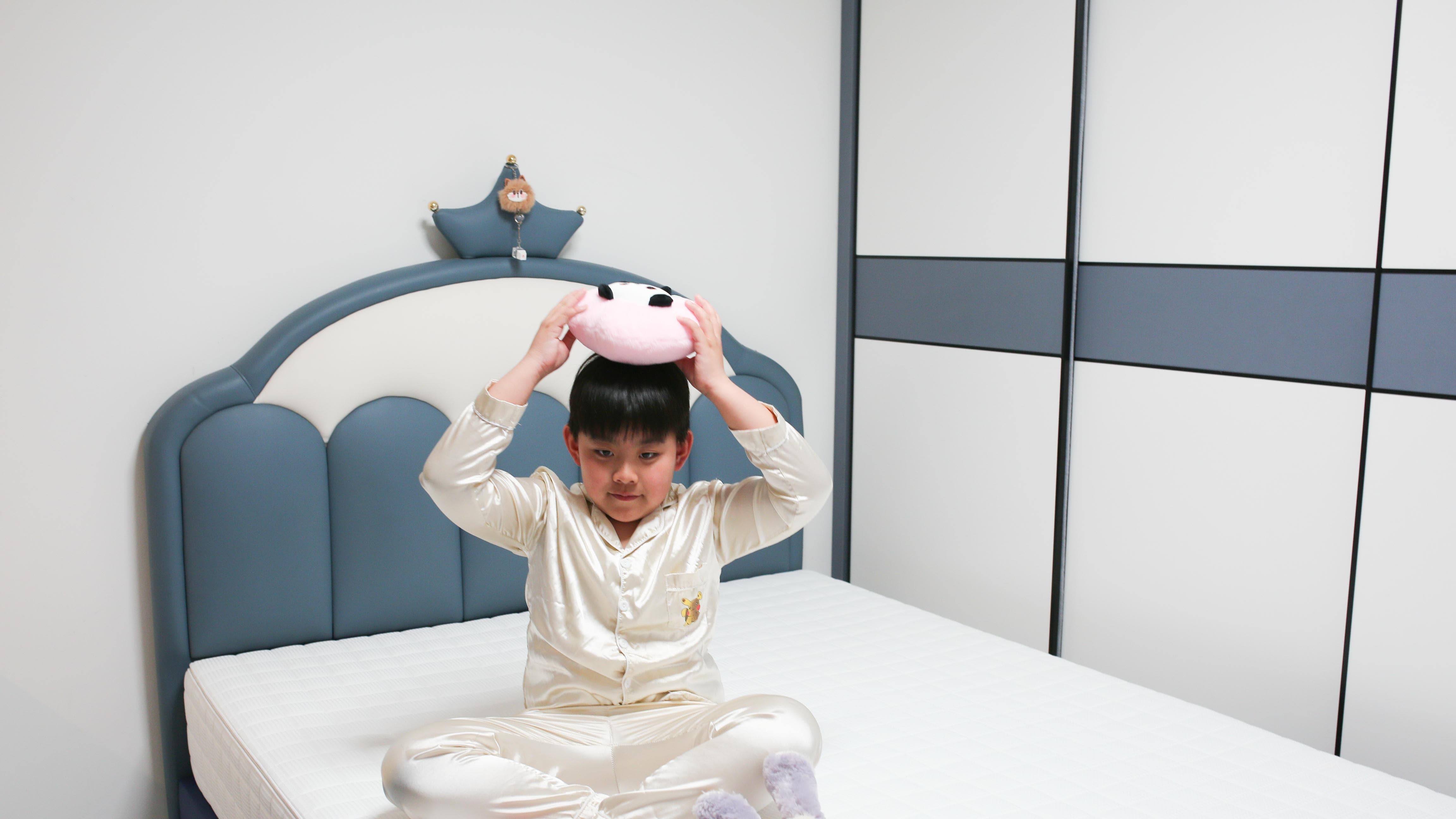 买到了满意的儿童房床垫——栖作坚果，0胶水、可拆洗、科学护脊