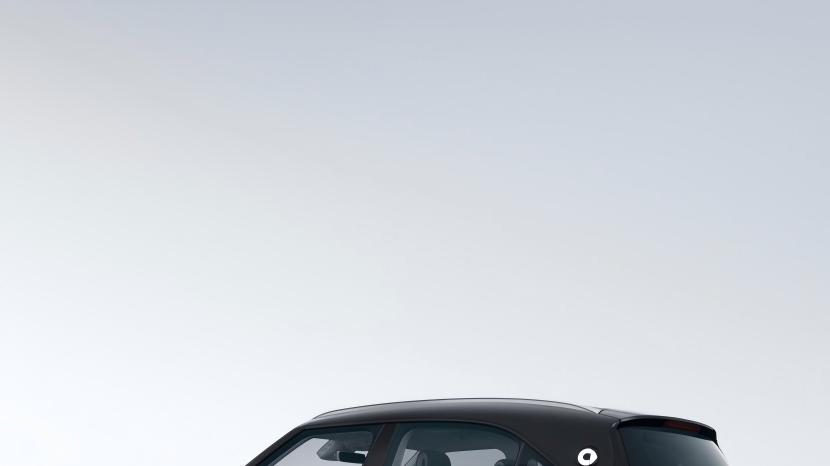 成长出行伙伴，smart精灵6号衔接多元人生场景