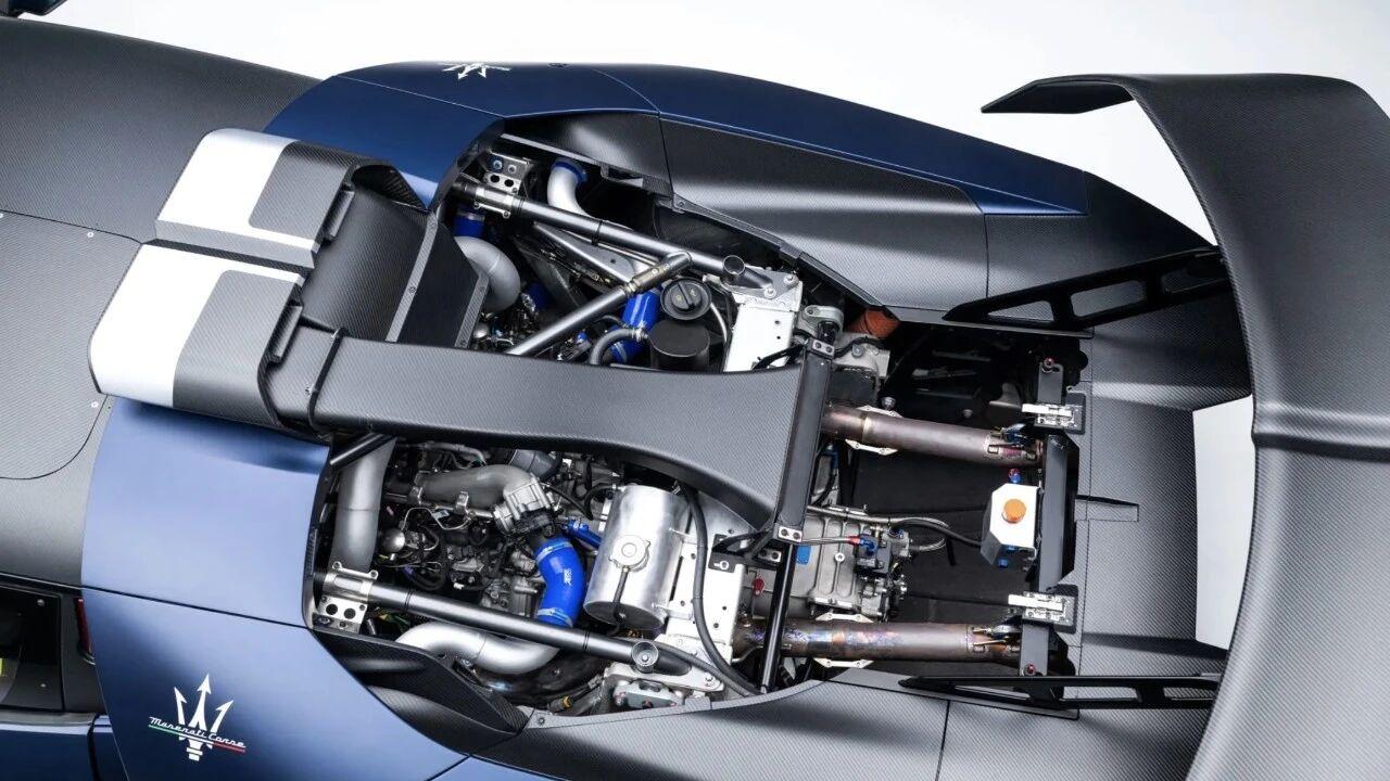 首台玛莎拉蒂MCXtrema现世，拍卖飙75万品牌出手紧急叫停！