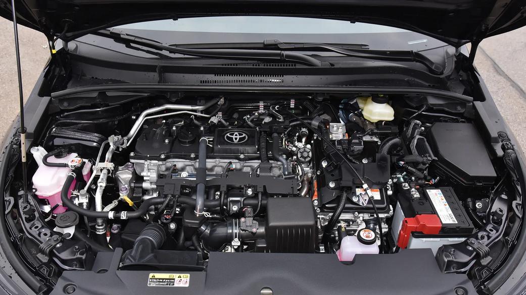 26款卡罗拉来了，1.8L先锋版可以考虑，前三年用车成本分析