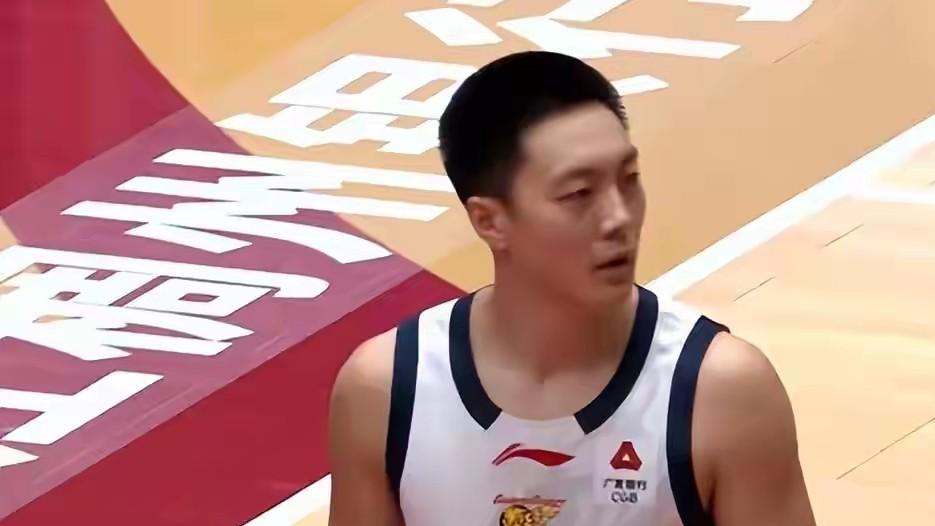 广东赢辽宁30分，杜锋还有“喜讯”奎因说话算数！