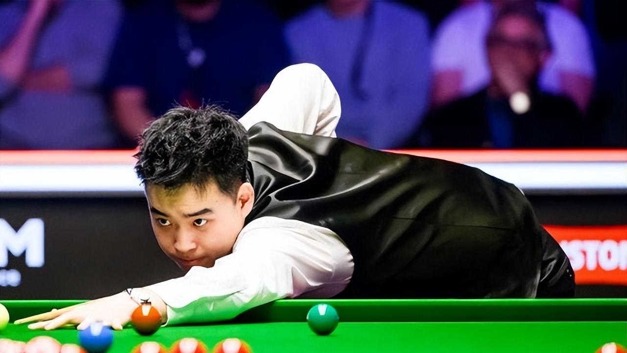 最后三局溃败！2-6，中国名将不敌世界第二，大师赛8强决出第5人