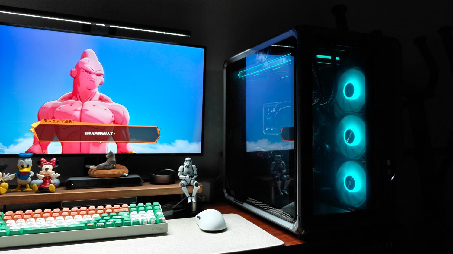 IPS屏幕、RGB灯效、三联一体式设计：乔思伯TX-360屏显水冷实测