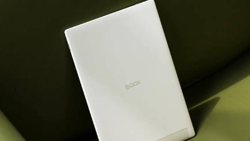年入10亿的“中国版Kindle”赴港上市，高光之下藏新题