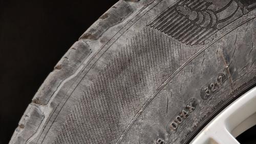 2026年1月，营运司机必看！实测伴通轮胎优缺点，哪个品牌最能扛？