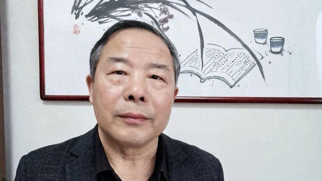 杨厚远：从打工族到“对联把式”