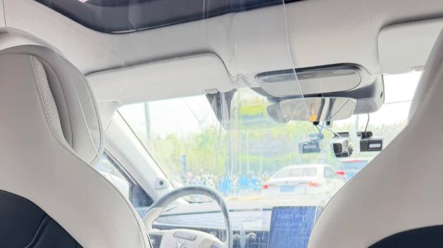 乘客：绕路太严重。无人驾驶还远远替代不了网约车