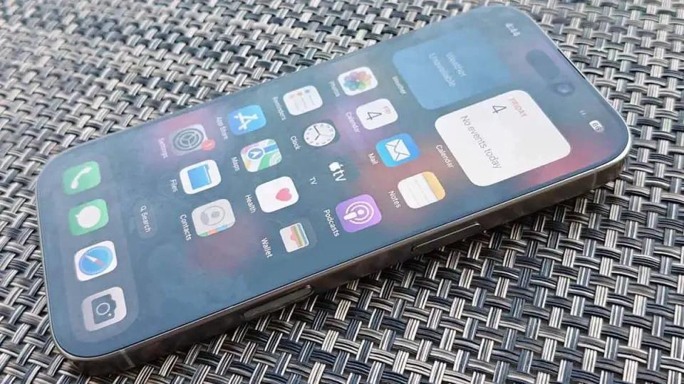 iPhone16Pro Max要说再见了，512GB跳水2201元，果粉终于等到了