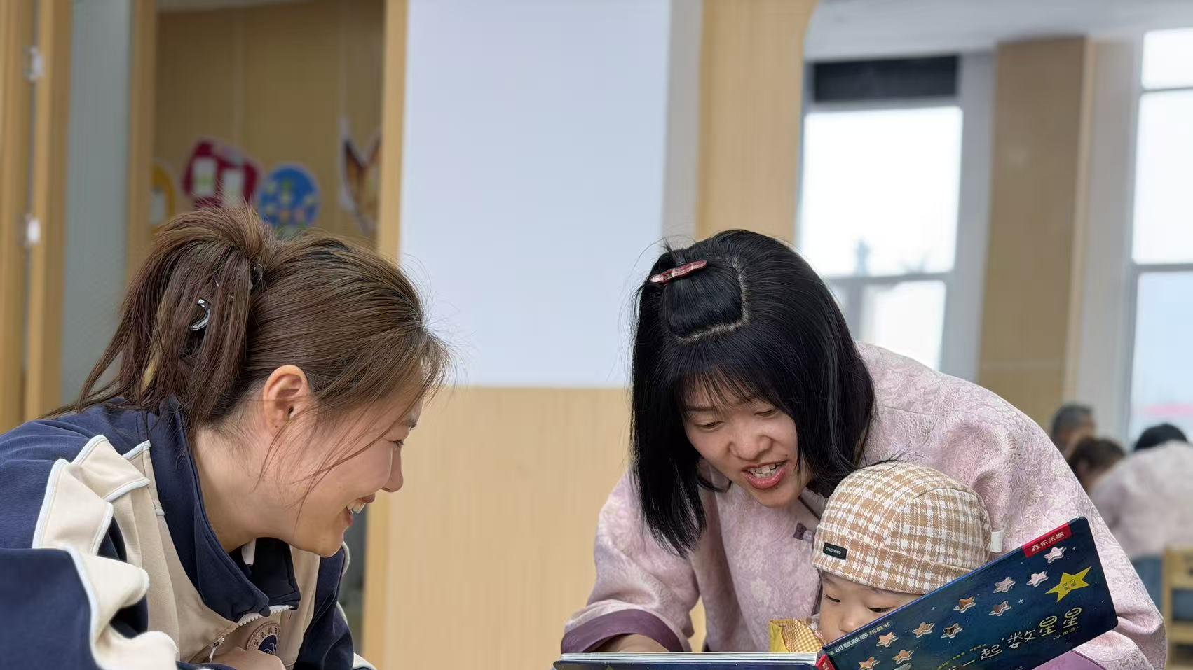 《公办幼儿园和民办幼儿园的收费标准有多大差距？8步为你详解》