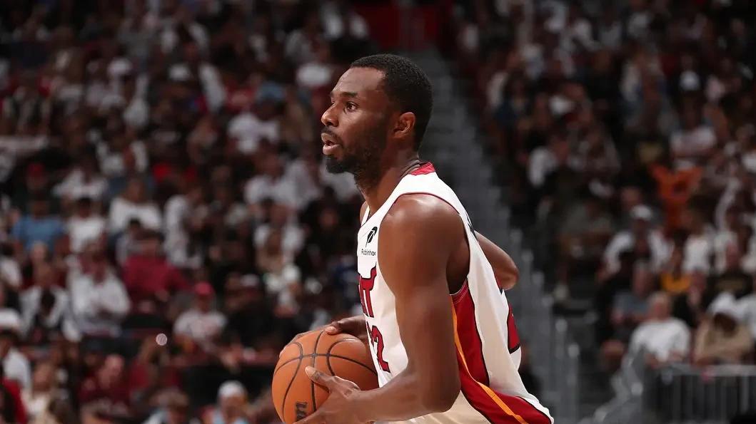 热火127-121太阳，阿德巴约砍29+9+4，希罗砍23+2+3