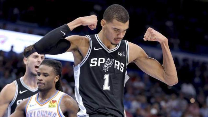 文班亚马or小张子宇？14岁天才少女比赛视频曝光 恐不如李月汝妹妹