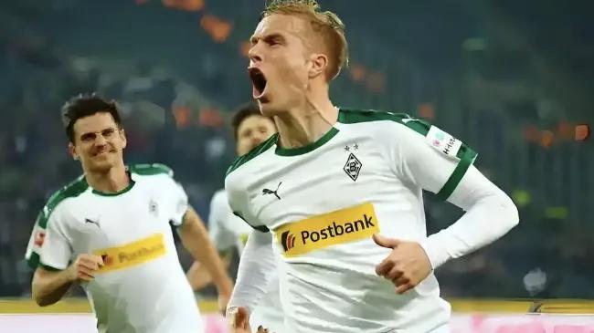 4/16每日精选足球赛事推荐二串一：佛罗伦萨VS水晶宫+贝蒂斯VS布拉加