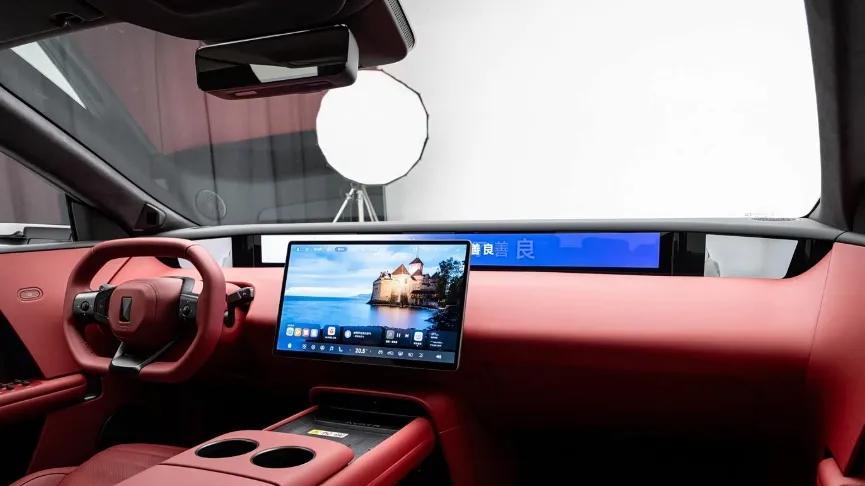 阿维塔06T：搭载华为乾崑智驾，21.29万入手年轻人第一台高性能车