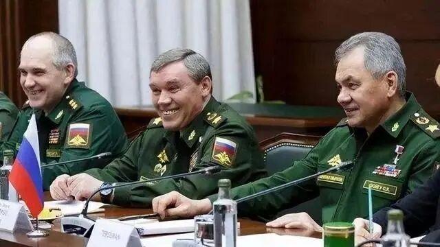 俄为何要缺席判处击沉“莫斯科号”乌指挥官无期徒刑和巨额罚款？