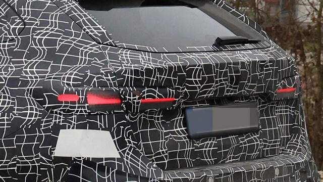 全新宝马5系旅行车谍照曝光，内饰成一大看点，还有插混版可选？