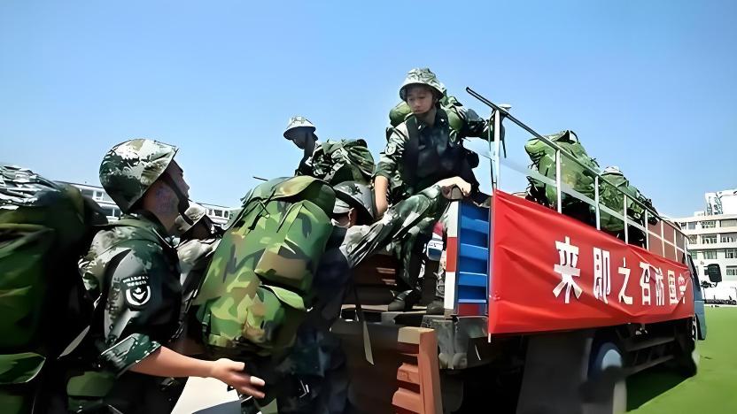 当国家进入一级战备，被紧急召回的军人买不到票咋办？无需担心