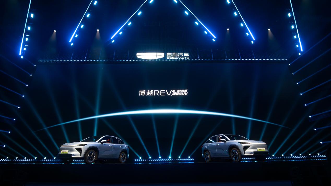博越REV正式上市，375km纯电续航增程SUV，10.79万起