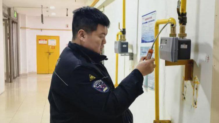 信阳富地燃气：春节服务“不打烊” 用心守护万家暖