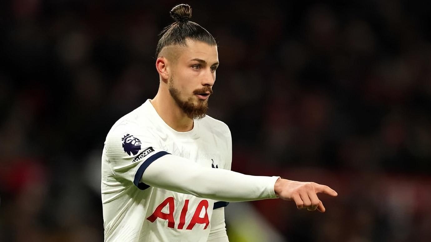 足总杯第三轮两场关键战，热刺战维拉恐失分，曼联战布莱顿防平