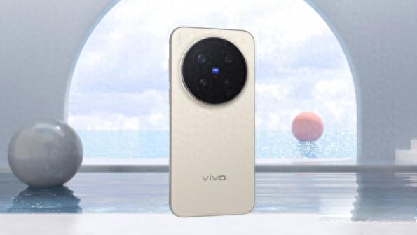 85mm 64Mp新潜望长焦+LOFIC超大底主摄，vivo X500 Pro核心配置曝光