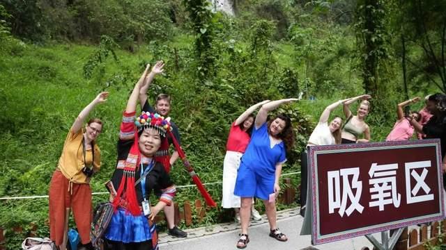 跑遍大半个中国，最后在巴马停下脚步！这地方到底有什么魔力？