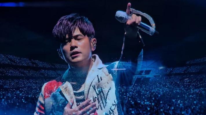 成都歌迷的痛！周杰伦8年不返场，全因2018年那场“灾难级”演出