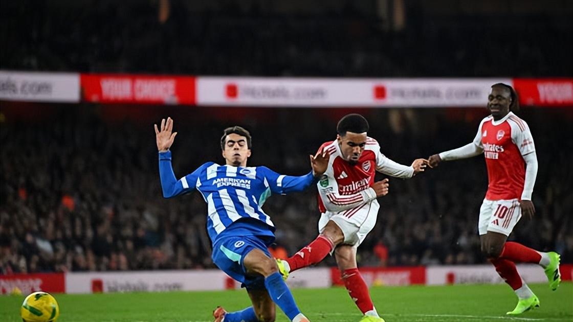 青训之星困板凳：阿森纳恩瓦内里外租争议背后的战略考量