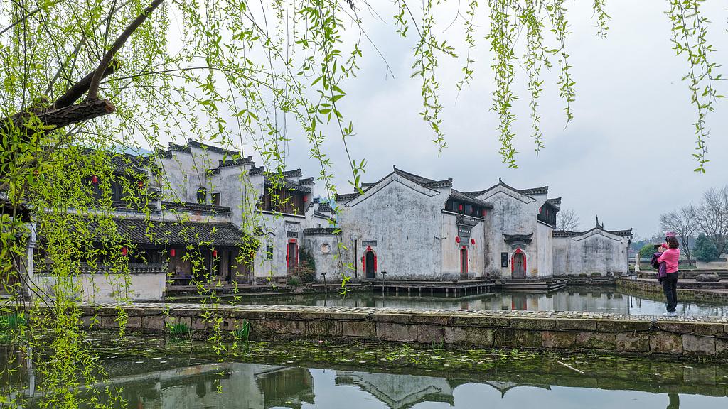 蝴蝶大乐透26028期分析，上期热码开出3个号码，本期的热码还能选吗？