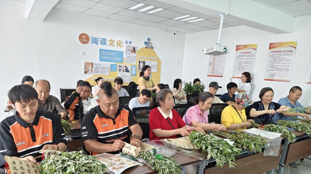 荆门市白庙街道各社区开展端午主题活动