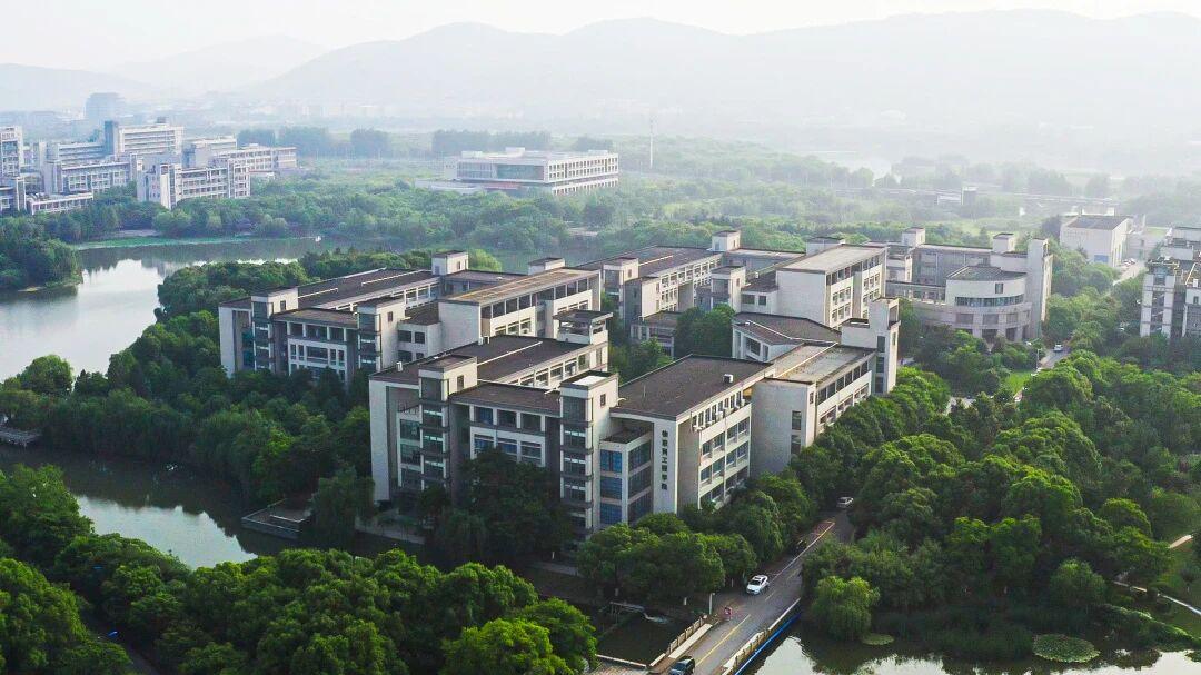 江南大学专业强不强？数字智能卓越创新班撕掉“考研焦虑”！