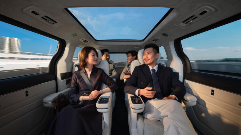 吉利银河V900开启预售 全能满配成就家庭旗舰MPV最优解