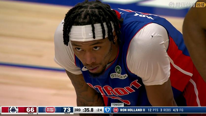 爆冷，掀翻东部第一！哈登19+7+7，赛后小卡走入通道，康宁汉姆一把抱住哈登