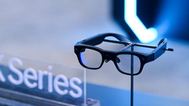 雷鸟创新背着10亿闯三关