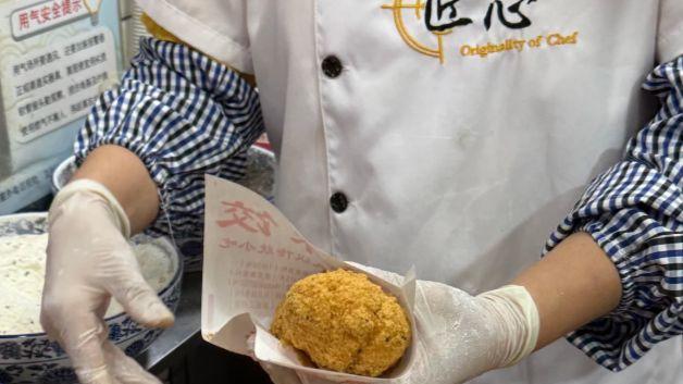 武汉过早新发现：酥饺与糯米包油条的怀旧味道