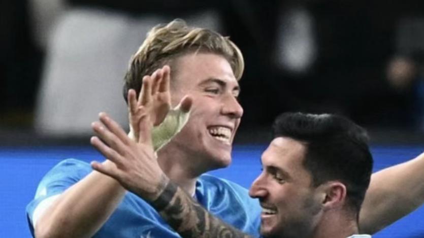 1月7日：那不勒斯难穿弱旅