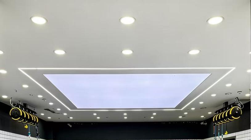 极氪9X这气势，丝毫不输揽胜啊