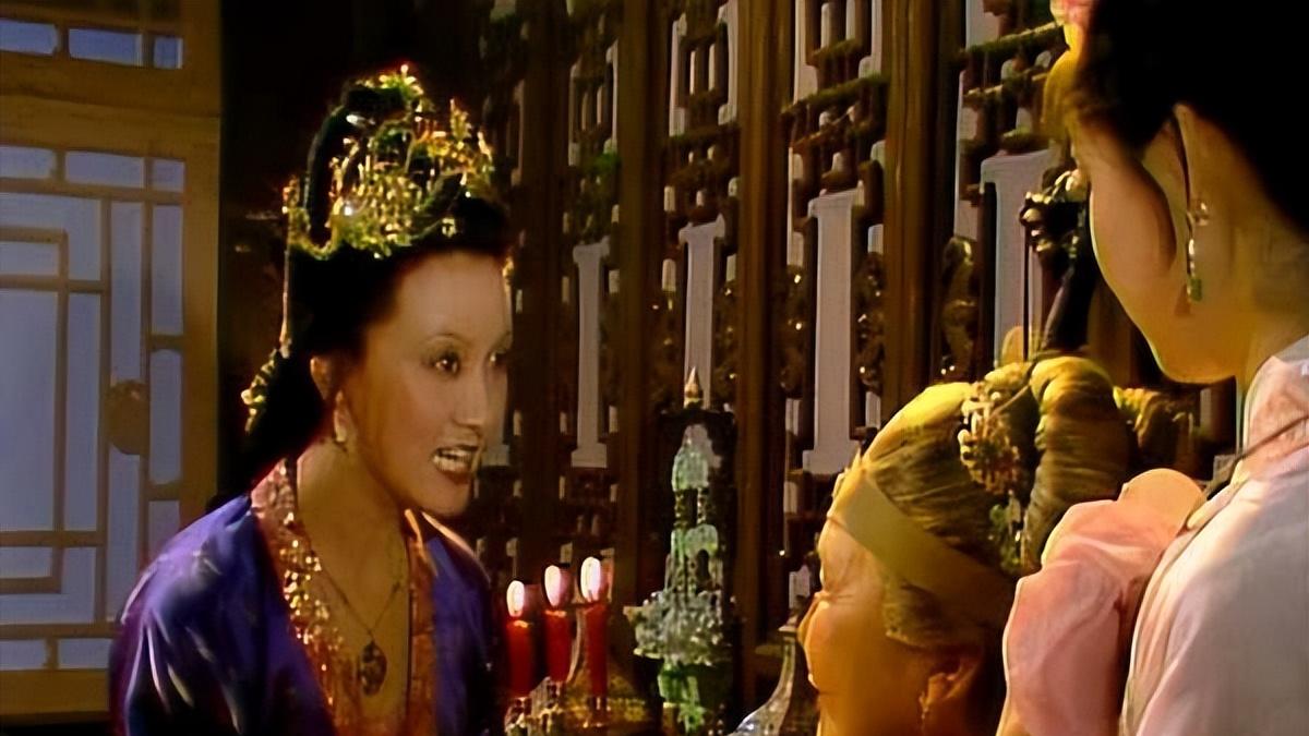 王熙凤阴狠毒辣，饱经世故、阅人无数的贾母知道吗？