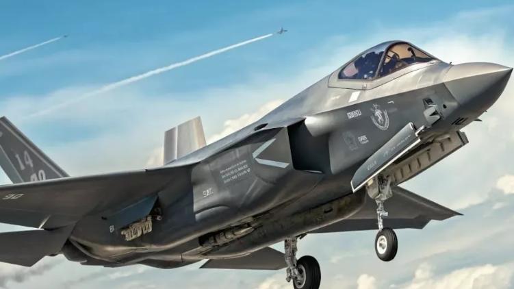 12 小时击落两架 F-35？伊朗官宣重磅战绩，真相到底是什么？