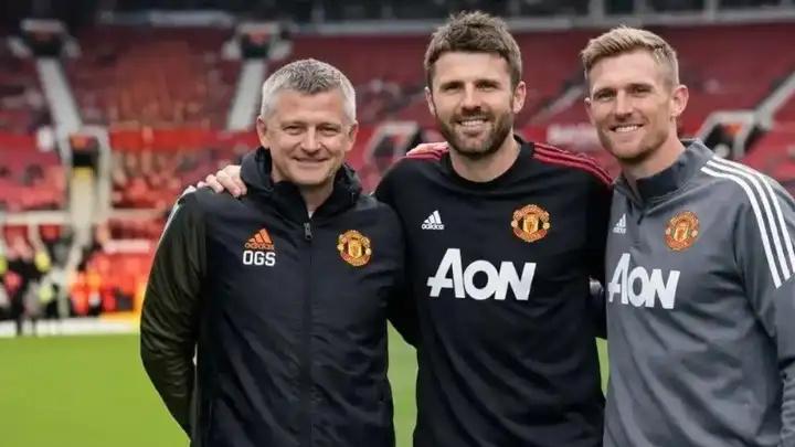 为什么曼联会选择卡里克担任临时主教练？