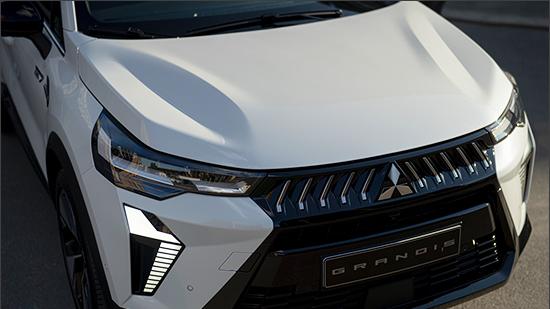 以SUV身份回归 三菱Grandis新车图解