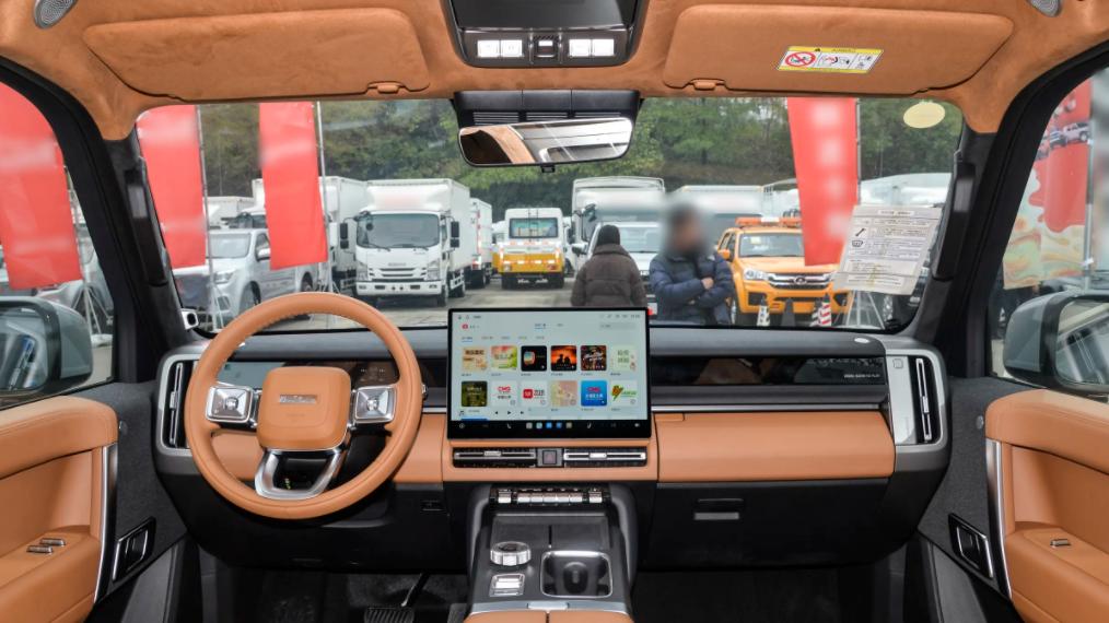 硬件扎实外观硬派，iCAR V27价格干脆，值得一试？