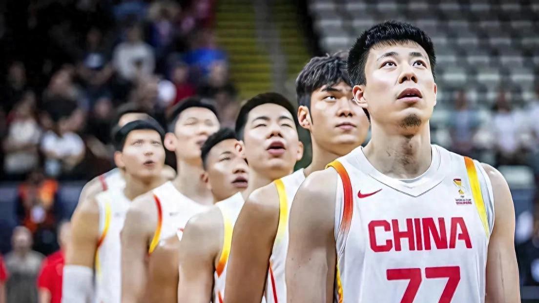 中国男篮世预赛总结：赵继伟、胡金秋满分，三人或无缘国家队资格
