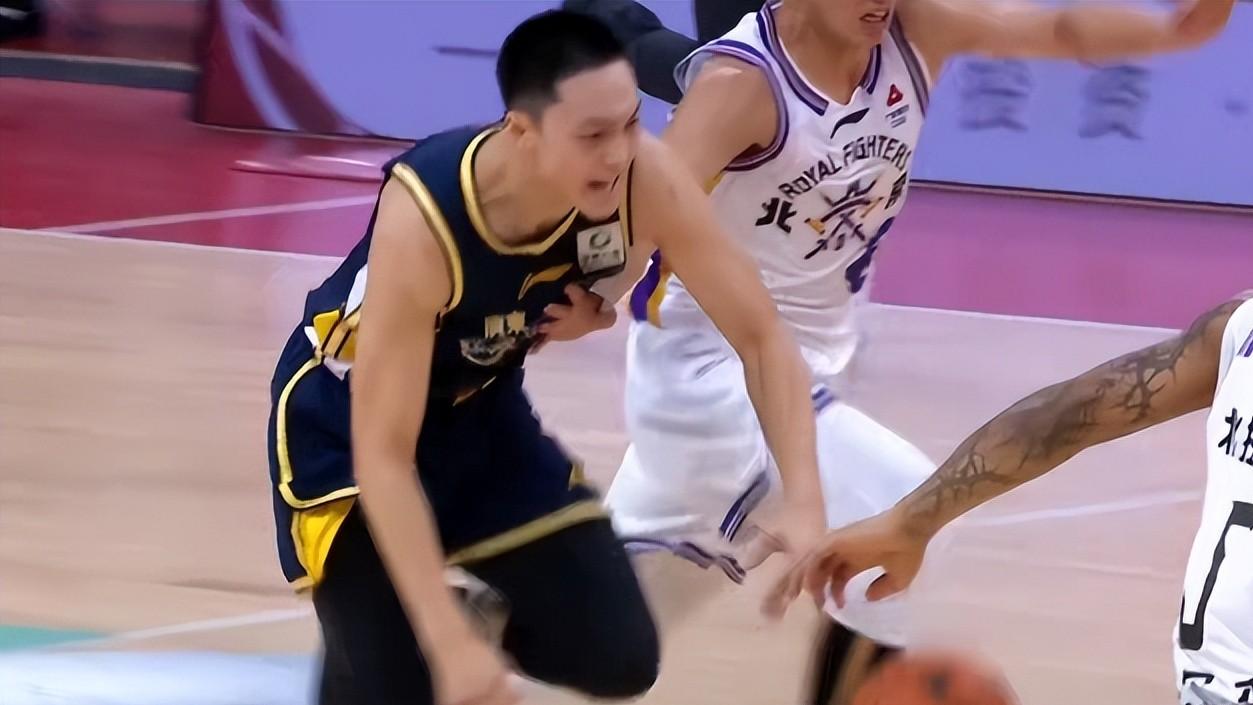 廖三宁绝杀广东！赛后传来4坏1好消息！