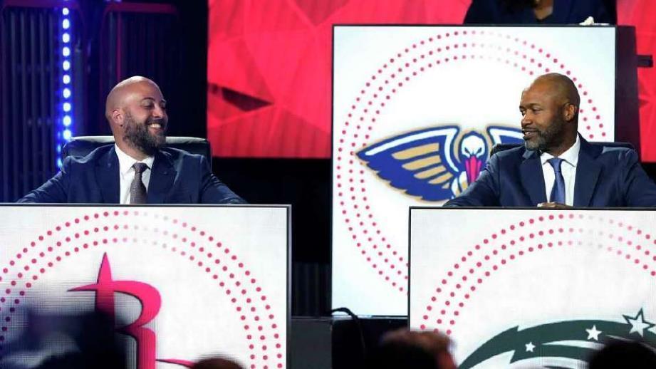 恭喜火箭队！海王+范乔丹复出时间确定：训练营前归队，终迎完整阵容