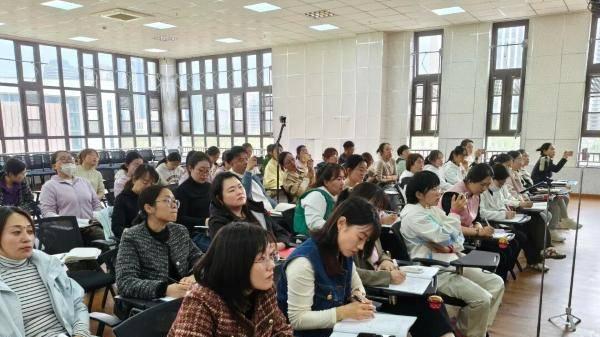 烟台高新区开展幼儿园教师大教研活动