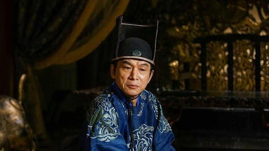 宦官李辅国为什么敢欺压太上皇李隆基，背后是不是有皇帝李亨的默许？